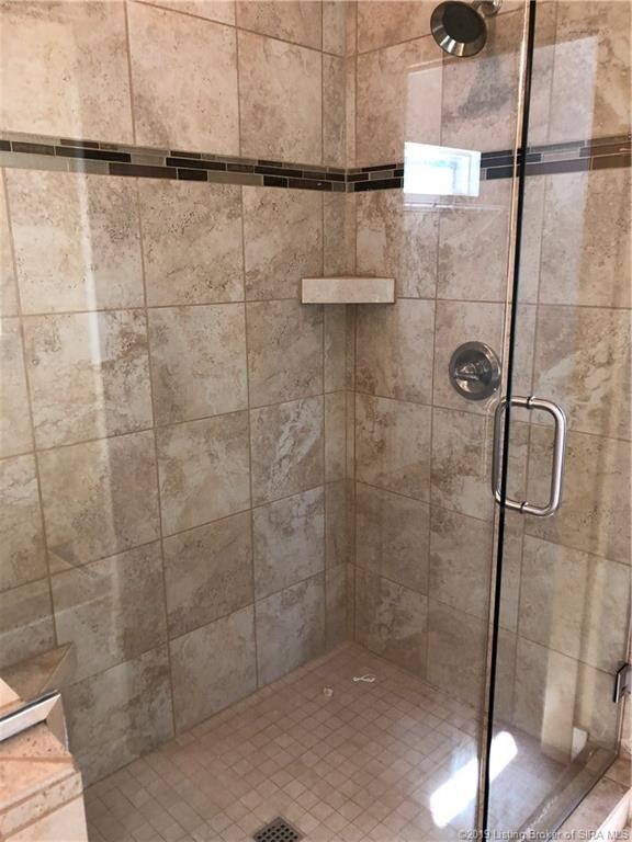 2922 Crescent Hill Dr NE unit 5, Corydon, IN 47112 - photo 2