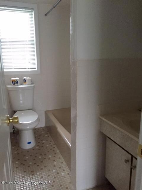 3-5 E Point Pleasant Ave unit 3, Ocean Gate, NJ 08740 - photo 5