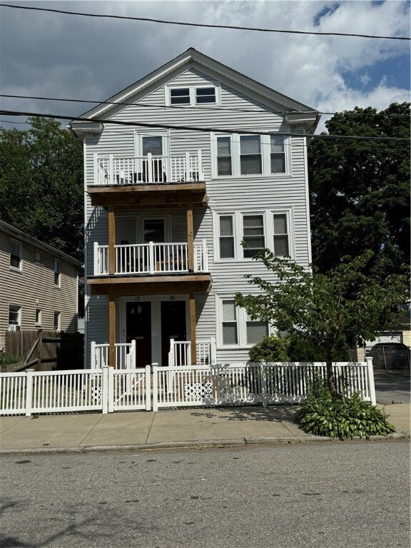 15 Pinehurst Ave, Providence, RI 02908 - photo 2