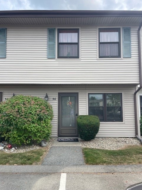 56 Rocky Nook unit 56, Malden, MA 02148 - photo 2