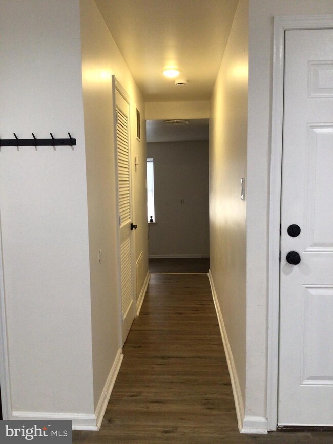 1715 W Lexington St unit 2, Baltimore, MD 21223 - photo 7