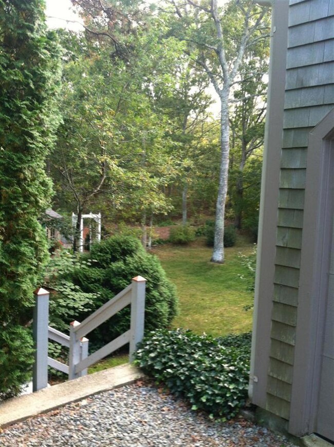 9 Hanson Ln, Barnstable, MA 02630 - photo 4