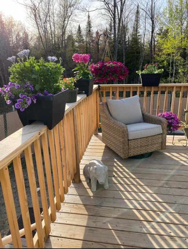 Side deck