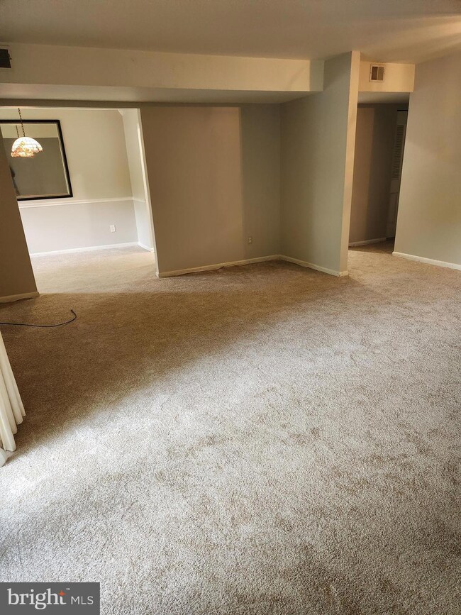 10628 Provincial Dr unit D, Manassas, VA 20109 - photo 3