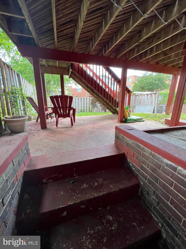 5030 Eastern Ave NE, Washington, DC 20017 - photo 2