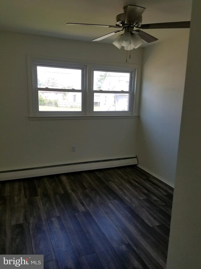 5913 Charles St, Gwynn Oak, MD 21207 - photo 7