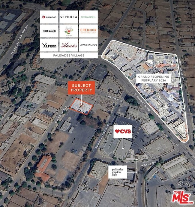 860 Vía de La Paz, Los Angeles, CA 90272 - photo 2