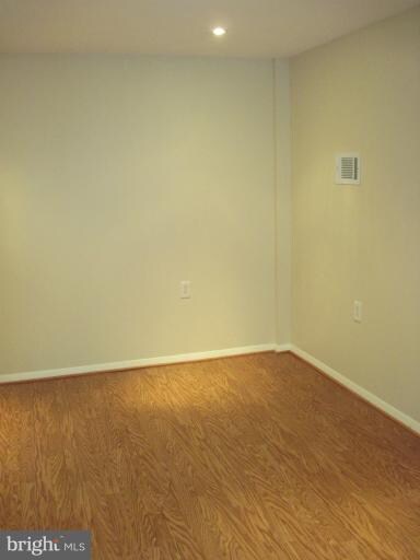 6048 Bonnie Bern Ct, Burke, VA 22015 - photo 2