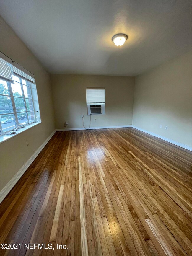1267 Mcduff Ave S unit 3, Jacksonville, FL 32205 - photo 3