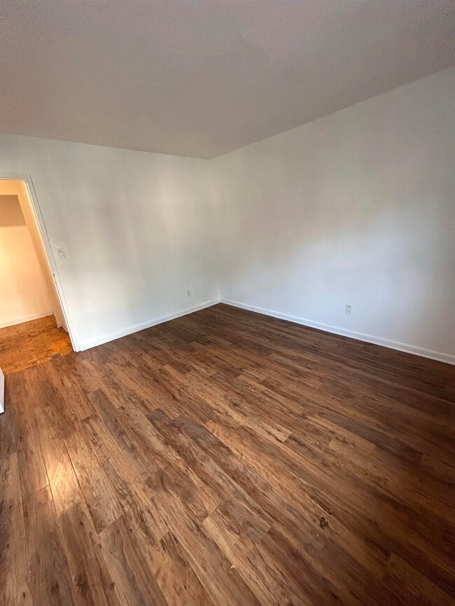 708 Boulevard E, Weehawken, NJ 07086 - photo 5