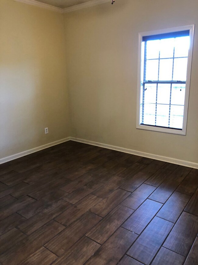 100 Pr 1037, Oxford, MS 38655 - photo 5