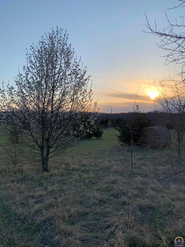 0000 NW 118th Rd, Hoyt, KS 66440 - photo 3