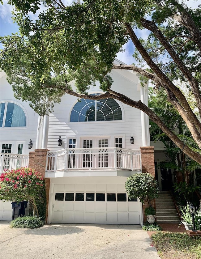 5001 Pilgrims Path Way unit 3, Tampa, FL 33611 - photo 3