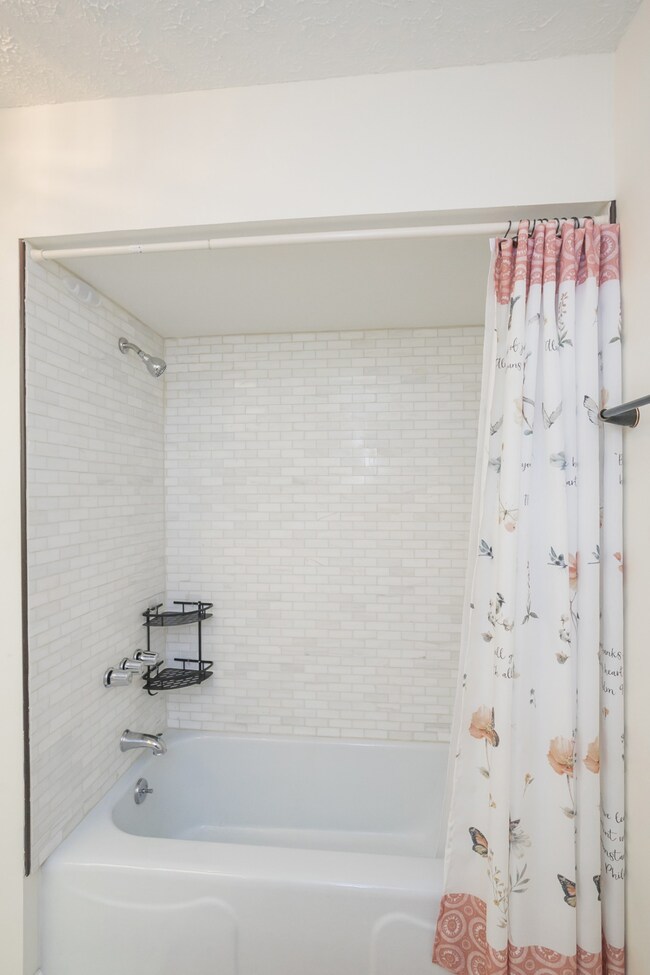 1210 Hillakes Ln, Lebanon, TN 37090 - photo 7