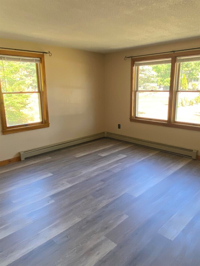 86 Whitelaw Dr, Center Conway, NH 03813 - photo 6