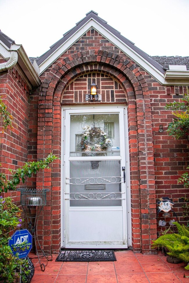 8163 River Dr, Houston, TX 77017 - photo 2