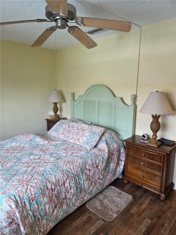 1901 Indian River Blvd unit 207B, Vero Beach, FL 32960 - photo 6