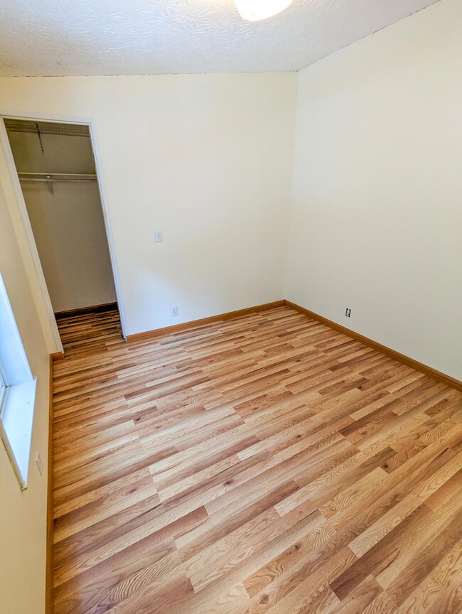 Bedroom2-22