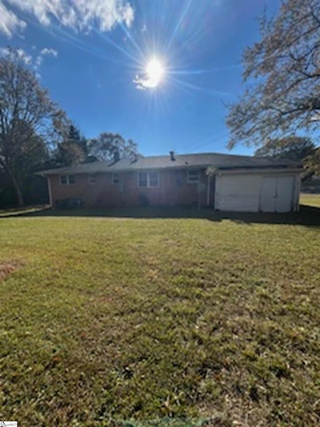 2288 Cannon Bottom Rd, Belton, SC 29627 - photo 3