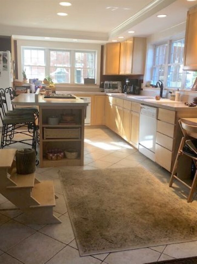 66 Portland Ave, Dover, NH 03820 - photo 7