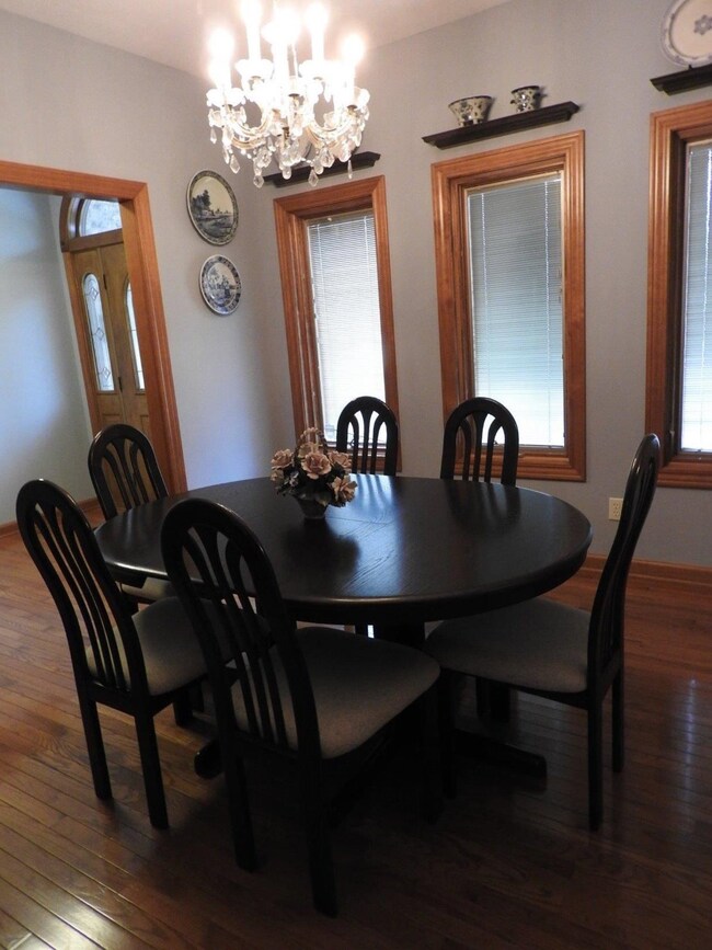 5733 W 450 N, La Porte, IN 46350 - photo 4