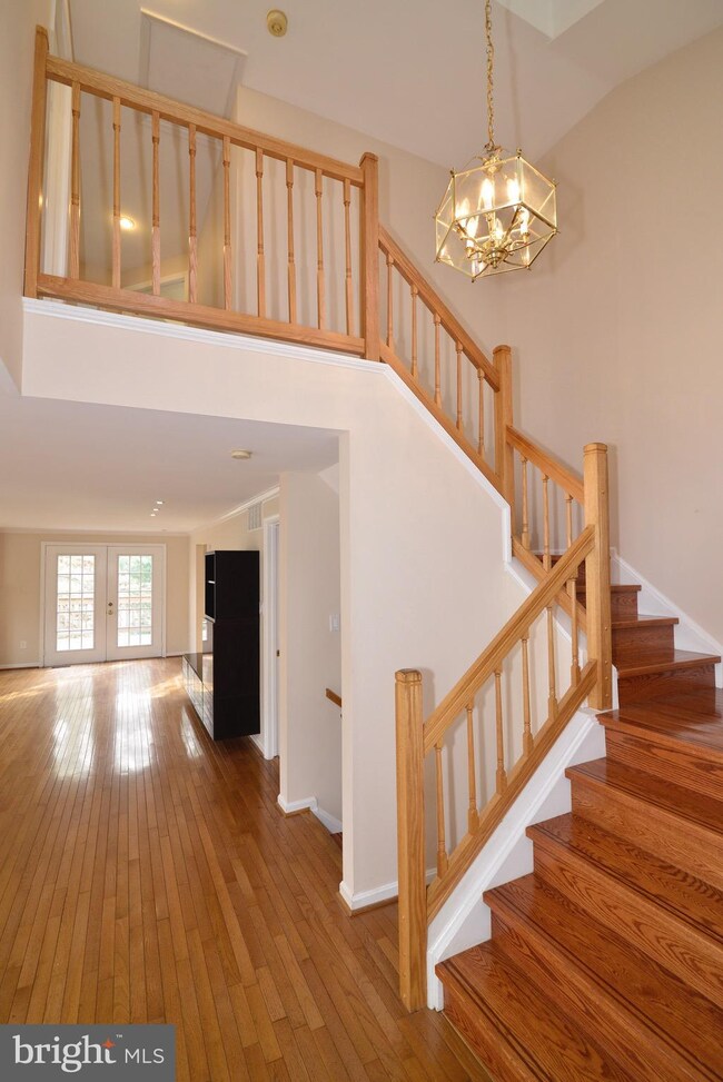 11762 Arbor Glen Way, Reston, VA 20194 - photo 5