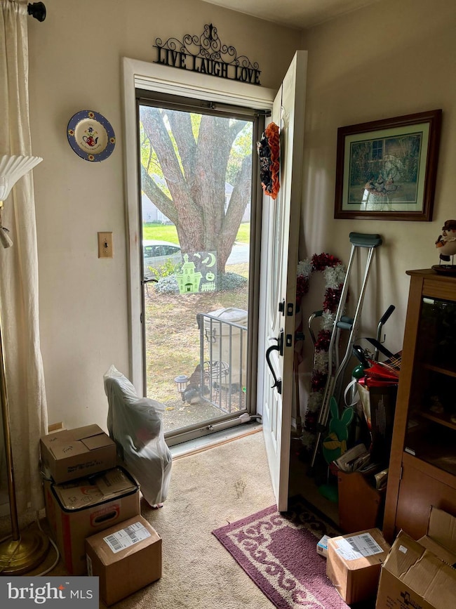 9 Oak Ct, Annapolis, MD 21401 - photo 2