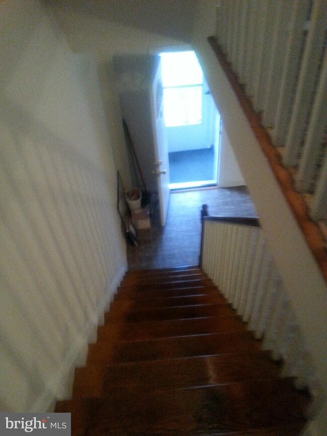 3708 Columbus Dr, Baltimore, MD 21215 - photo 5