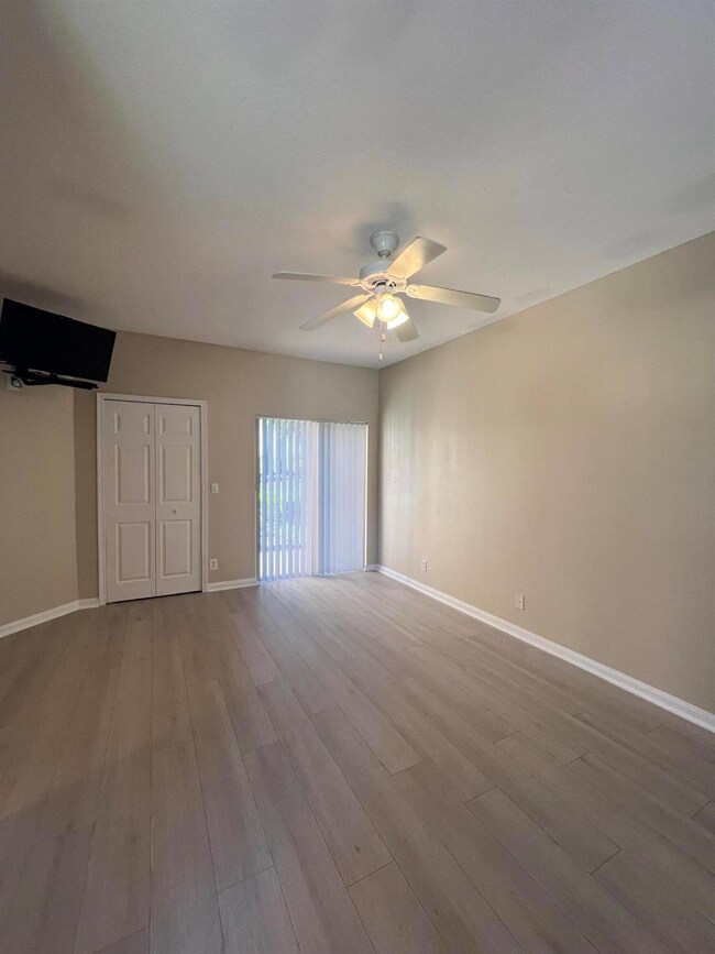 8924 Sandshot Ct unit B, Port Saint Lucie, FL 34986 - photo 4