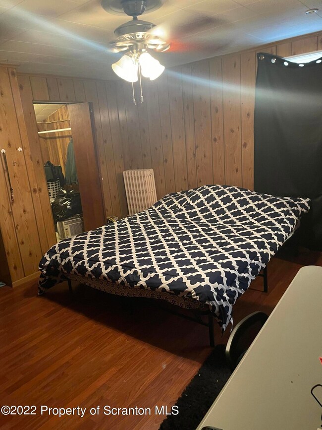 94 Short St, Edwardsville, PA 18704 - photo 7