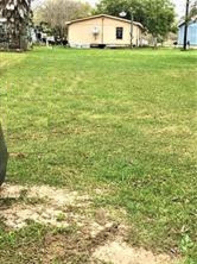 Lot 18 Sissy Ln, Bay City, TX 77414 - photo 6