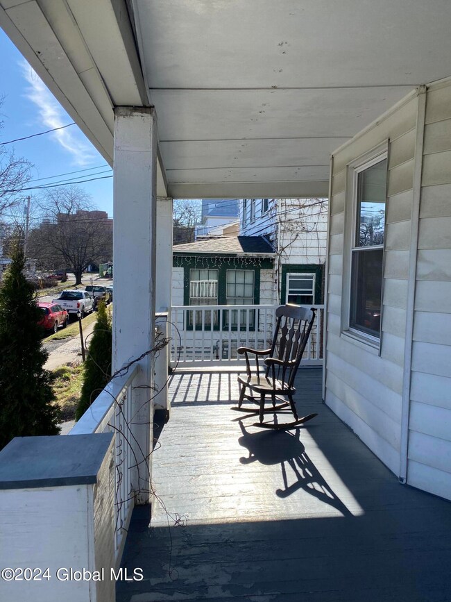 522 Warren St, Albany, NY 12208 - photo 5