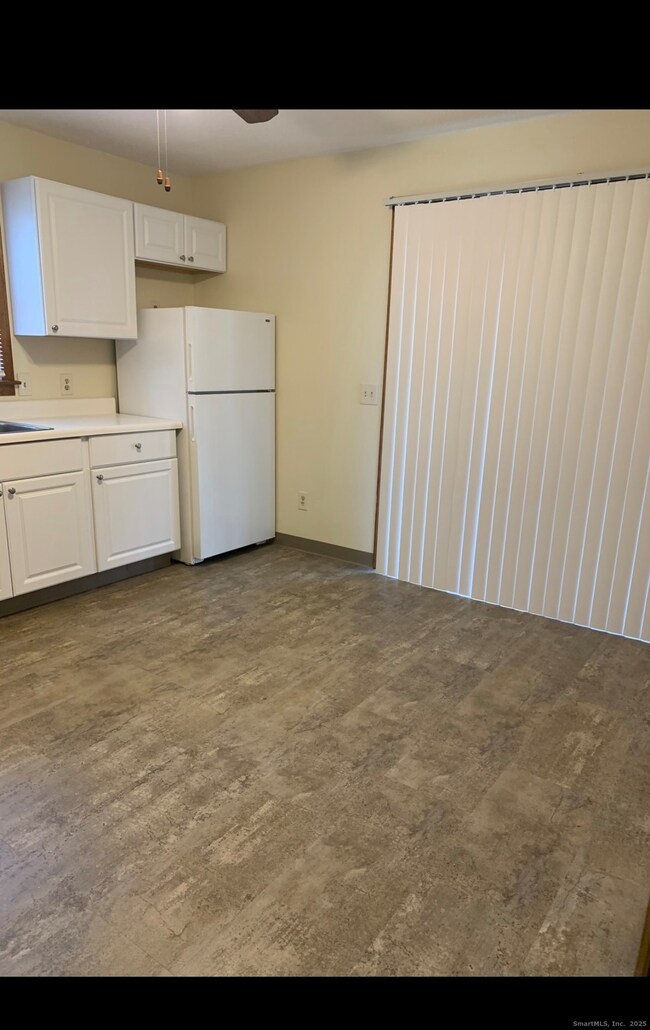 unlisted-address, Gales Ferry, CT 06335 - photo 3