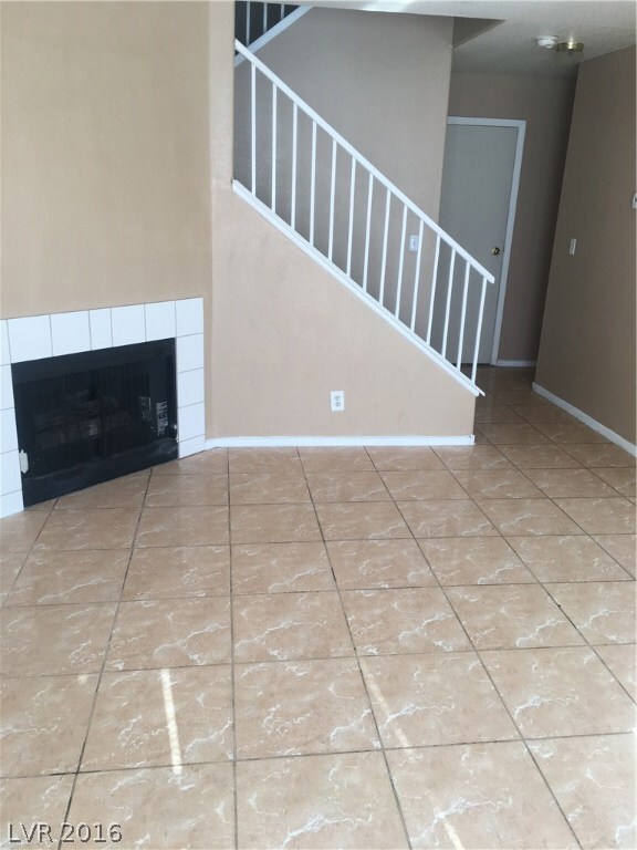 6477 Little Pine Way unit None, Las Vegas, NV 89108 - photo 5