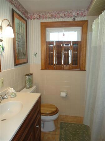 71 Hewes St unit 71, Cumberland, RI 02864 - photo 5