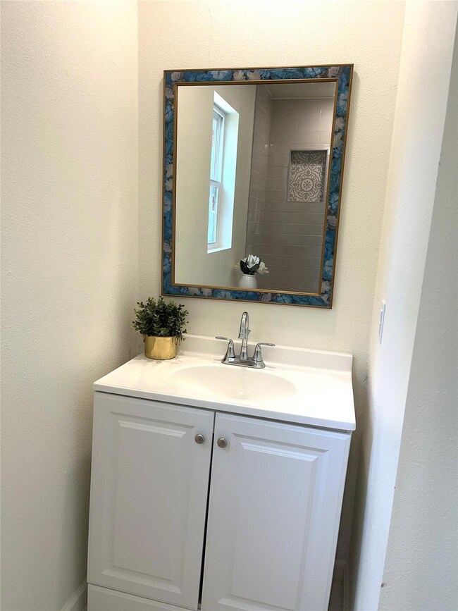 315 Hobson St, Weatherford, TX 76086 - photo 7