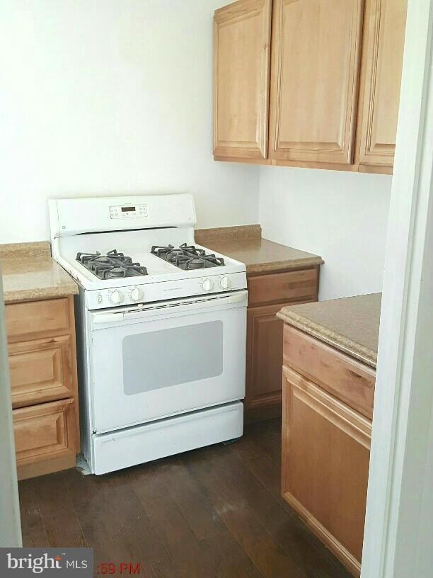 11620 Vantage Hill Rd unit 22B, Reston, VA 20190 - photo 2