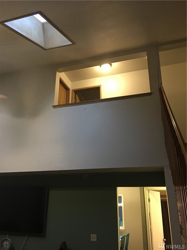 8540 Sweet Clover Dr SE, Yelm, WA 98597 - photo 7