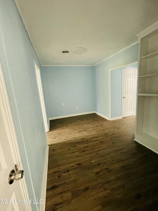 233 Colonial Dr, Jackson, MS 39204 - photo 7