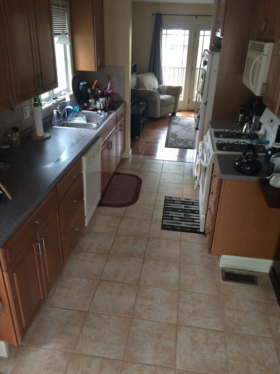 23 Cross St, West Newton, MA 02465 - photo 2