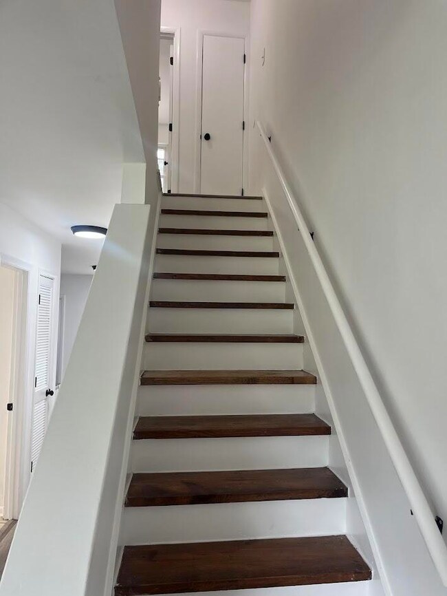 1 S Anderson Ave unit B, Charleston, SC 29412 - photo 6