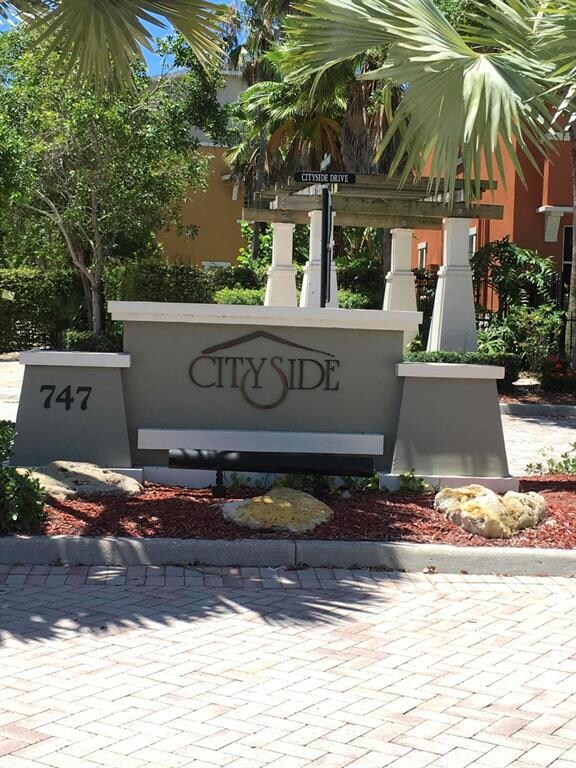 780 Marina Del Ray Ln unit 6, West Palm Beach, FL 33401 - photo 2