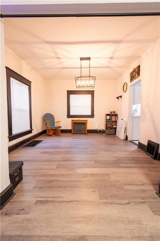 2310 Faraon St, Saint Joseph, MO 64501 - photo 6