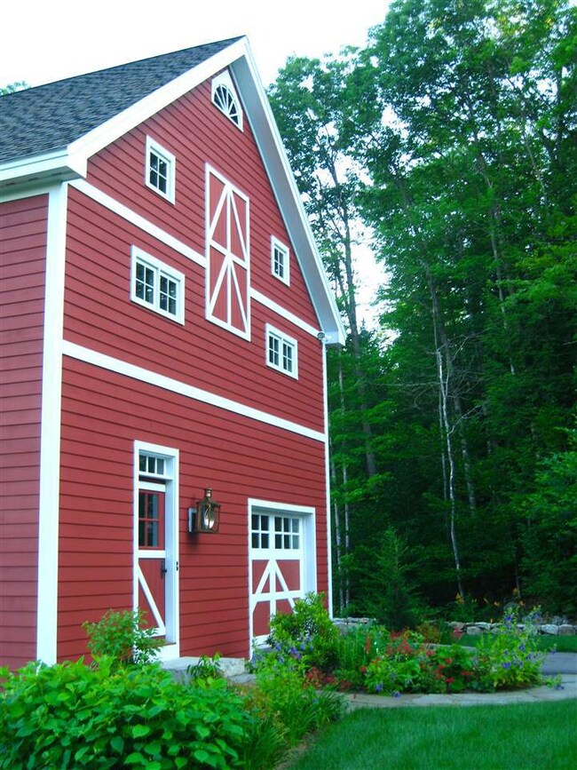 189 Wilmot Center Rd, Wilmot, NH 03782 - photo 3