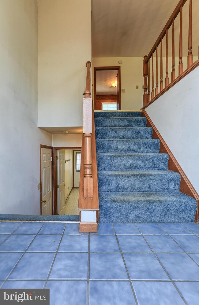 6764 Town Dr, Saint Thomas, PA 17252 - photo 7