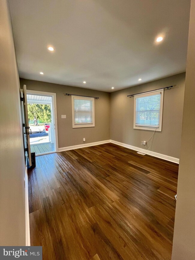 426 5th Ave, Lindenwold, NJ 08021 - photo 5