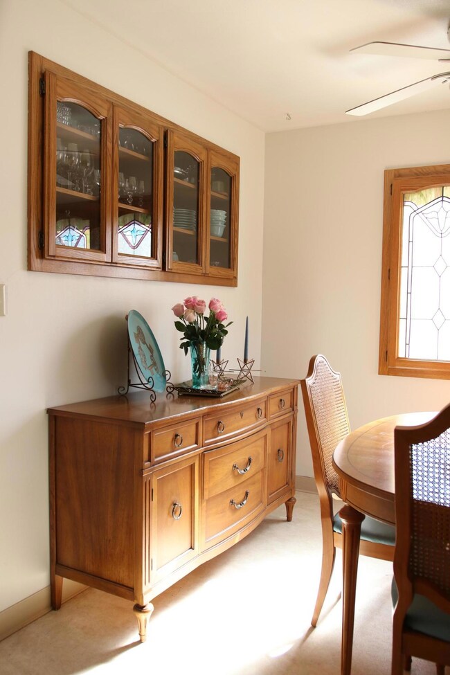 2914 Shasta View Dr, Redding, CA 96002 - photo 7