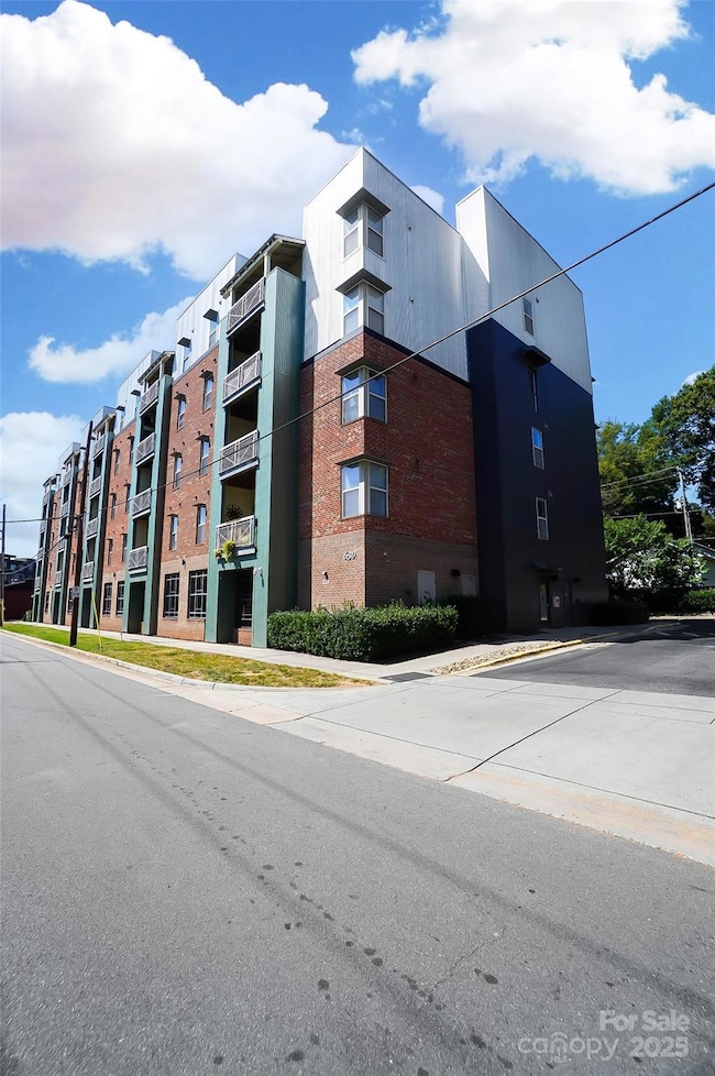 630 Calvert St unit 306, Charlotte, NC 28208 - photo 5