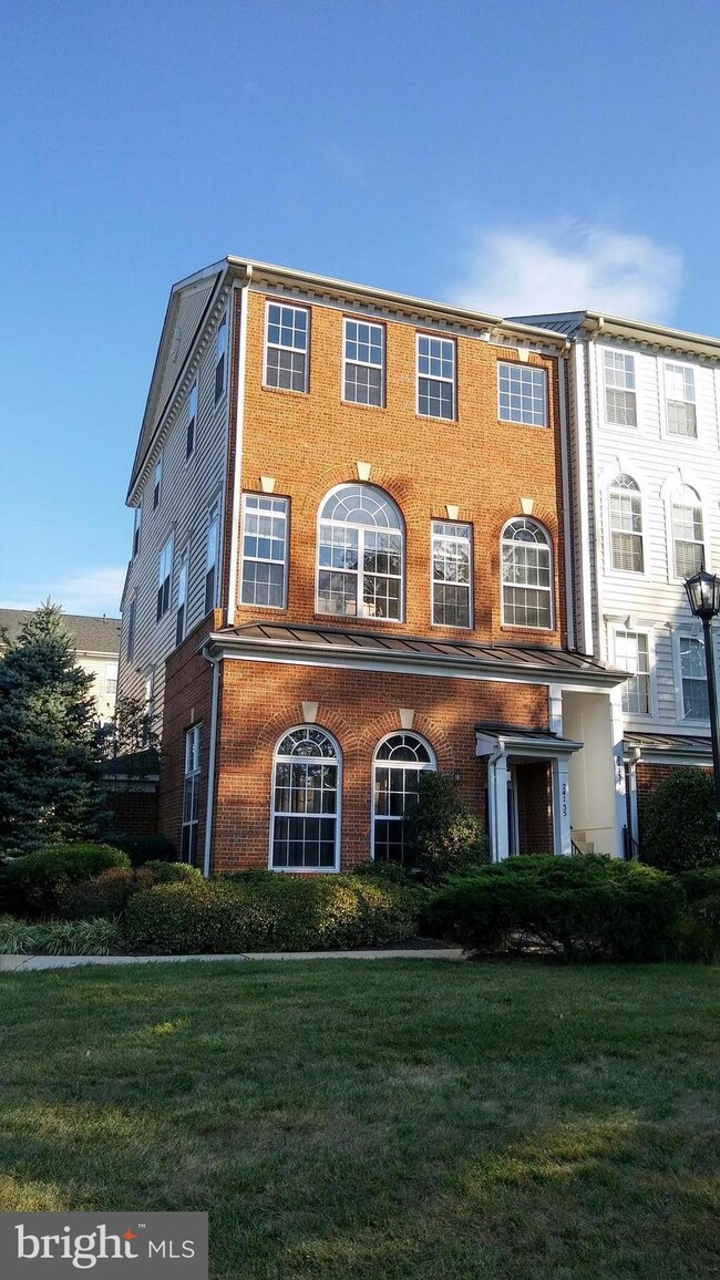 24737 Stone Station Terrace, Stone Ridge, VA 20105 - photo 2