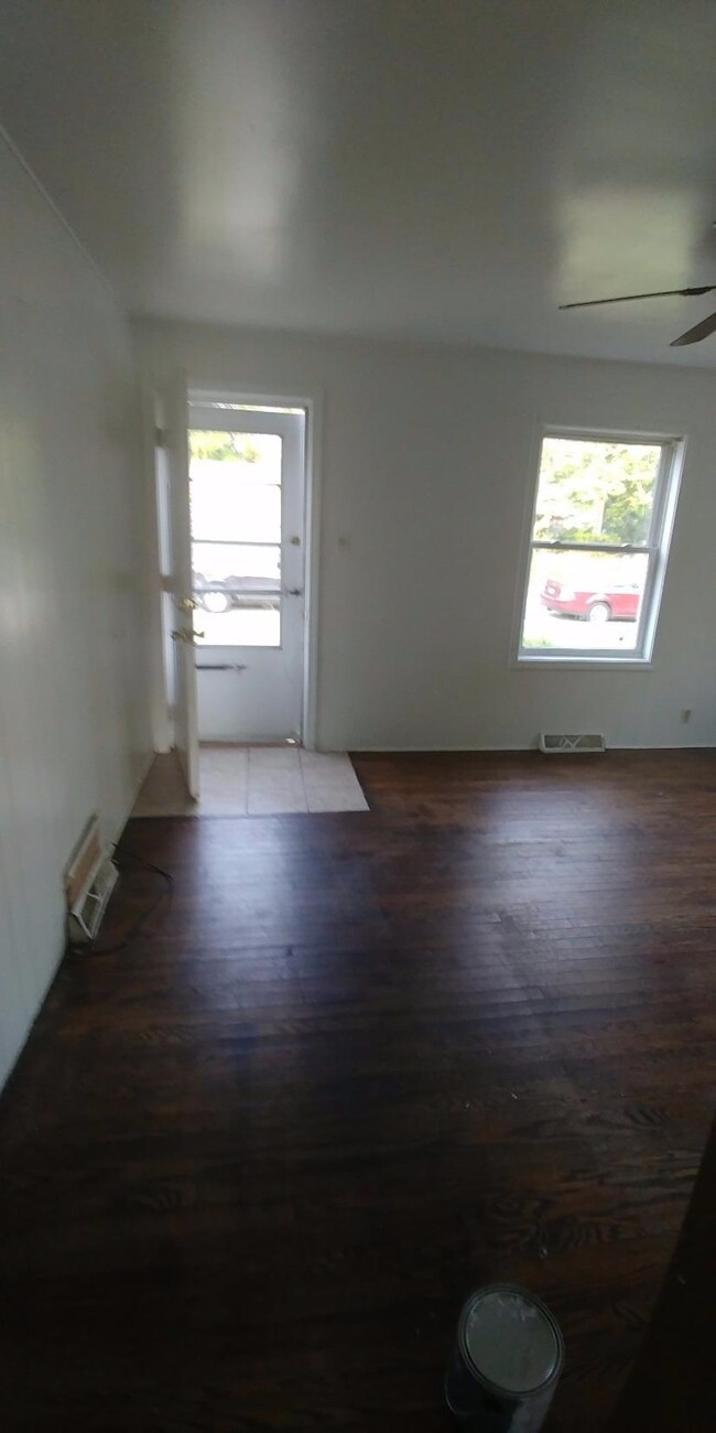 5068 Jefferson St, Gary, IN 46408 - photo 6